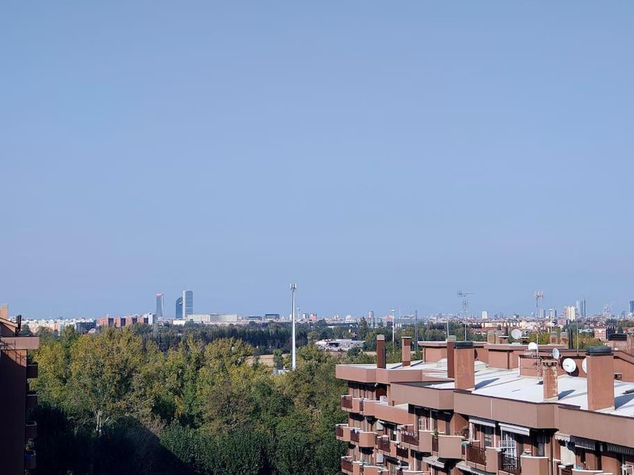 Отель Attico Incantevole - Forum Assago & Humanitas Роццано Экстерьер фото